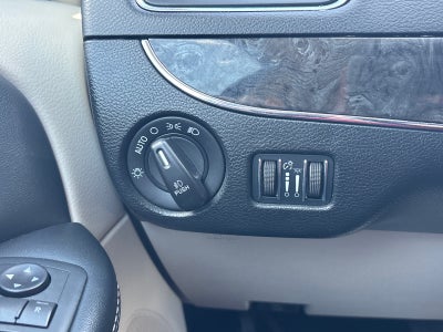 2016 Chrysler Town and Country Touring