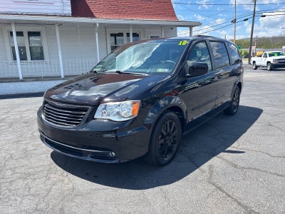2016 Chrysler Town and Country Touring