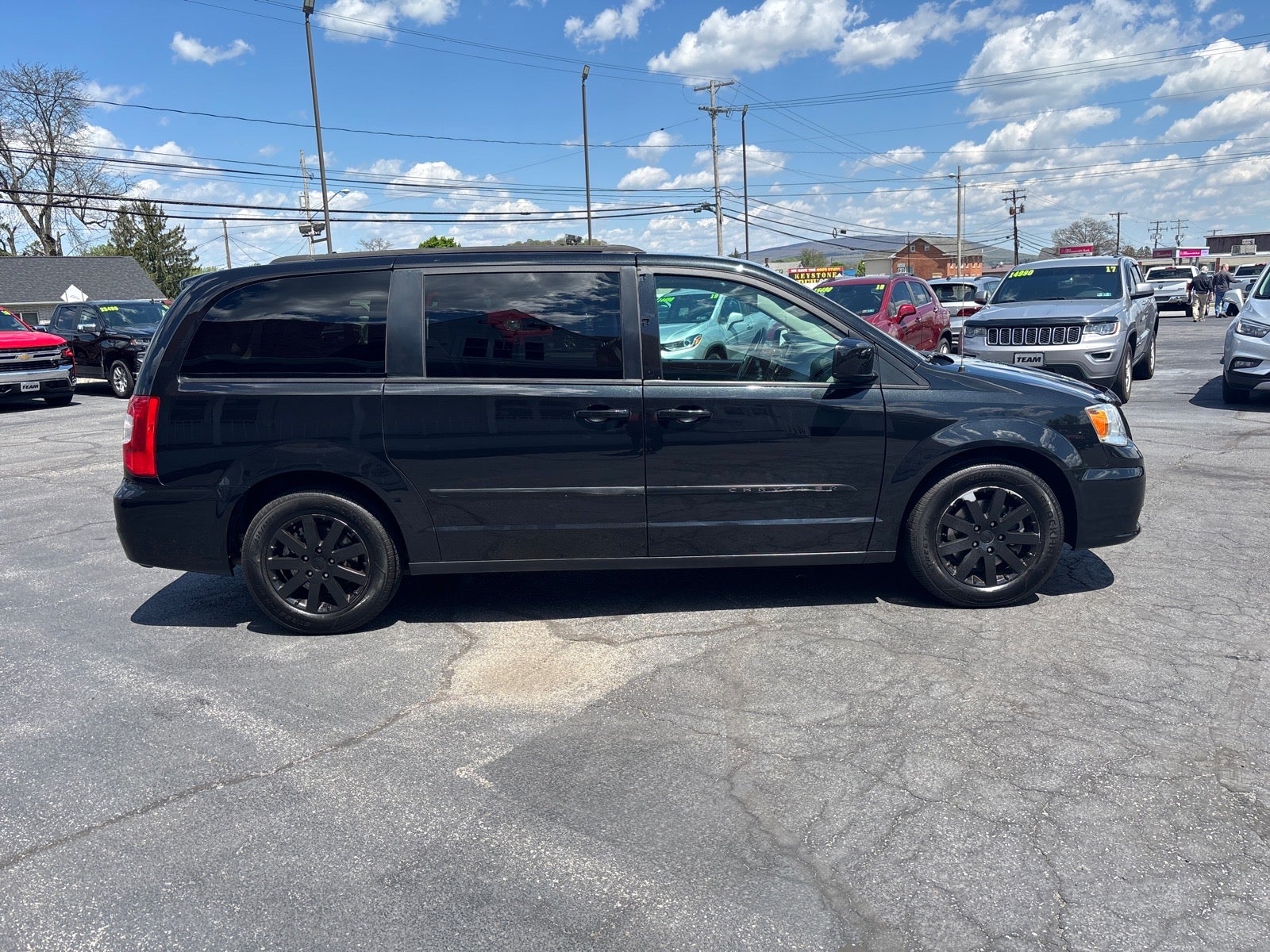 2016 Chrysler Town and Country Touring