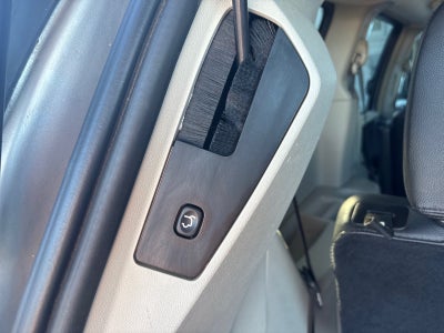 2016 Chrysler Town and Country Touring