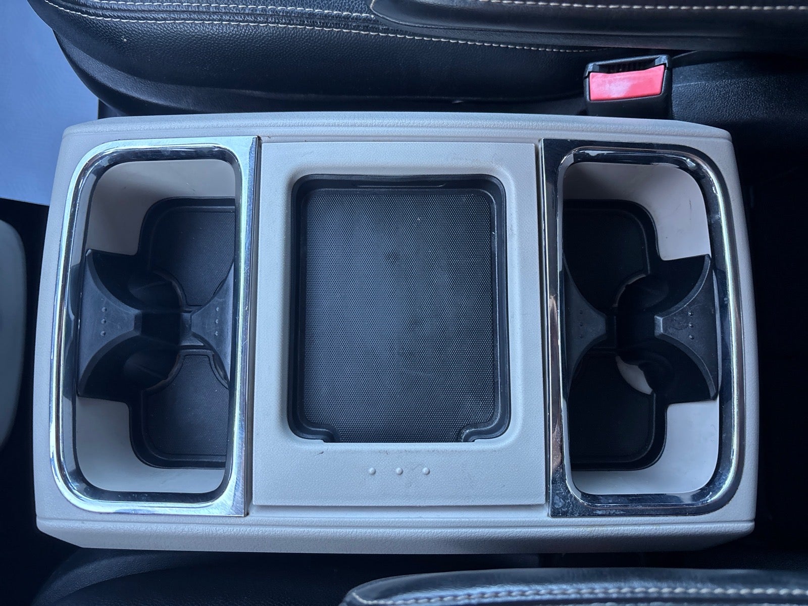 2016 Chrysler Town and Country Touring