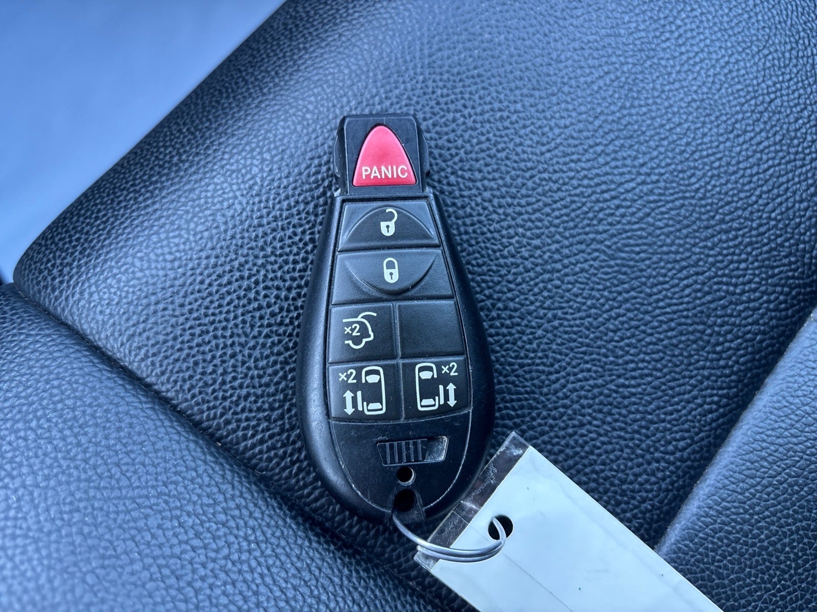 2016 Chrysler Town and Country Touring