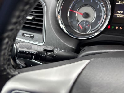 2016 Chrysler Town and Country Touring