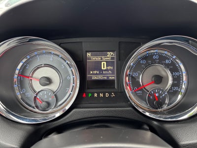 2016 Chrysler Town and Country Touring