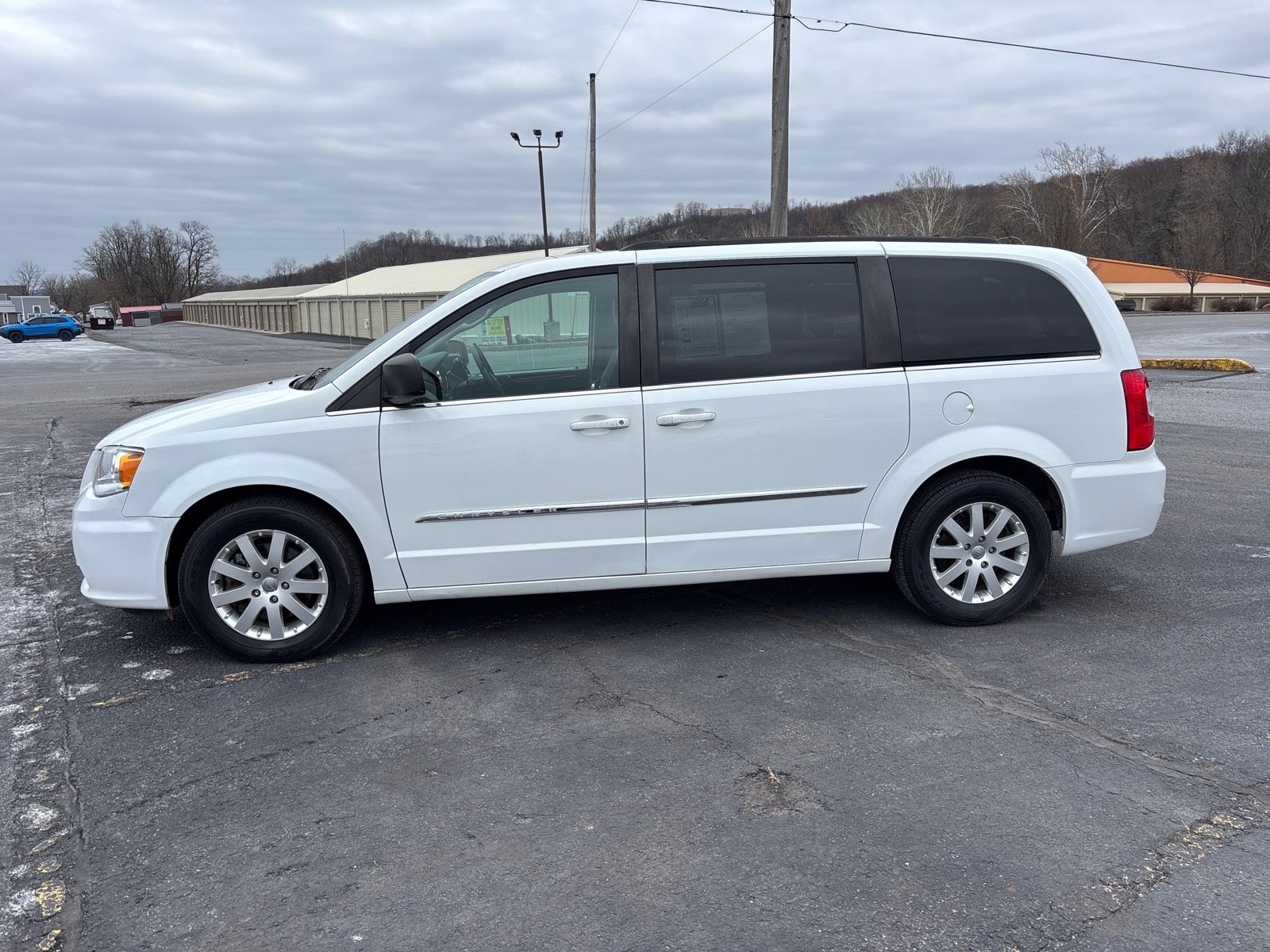 2016 Chrysler Town and Country Touring