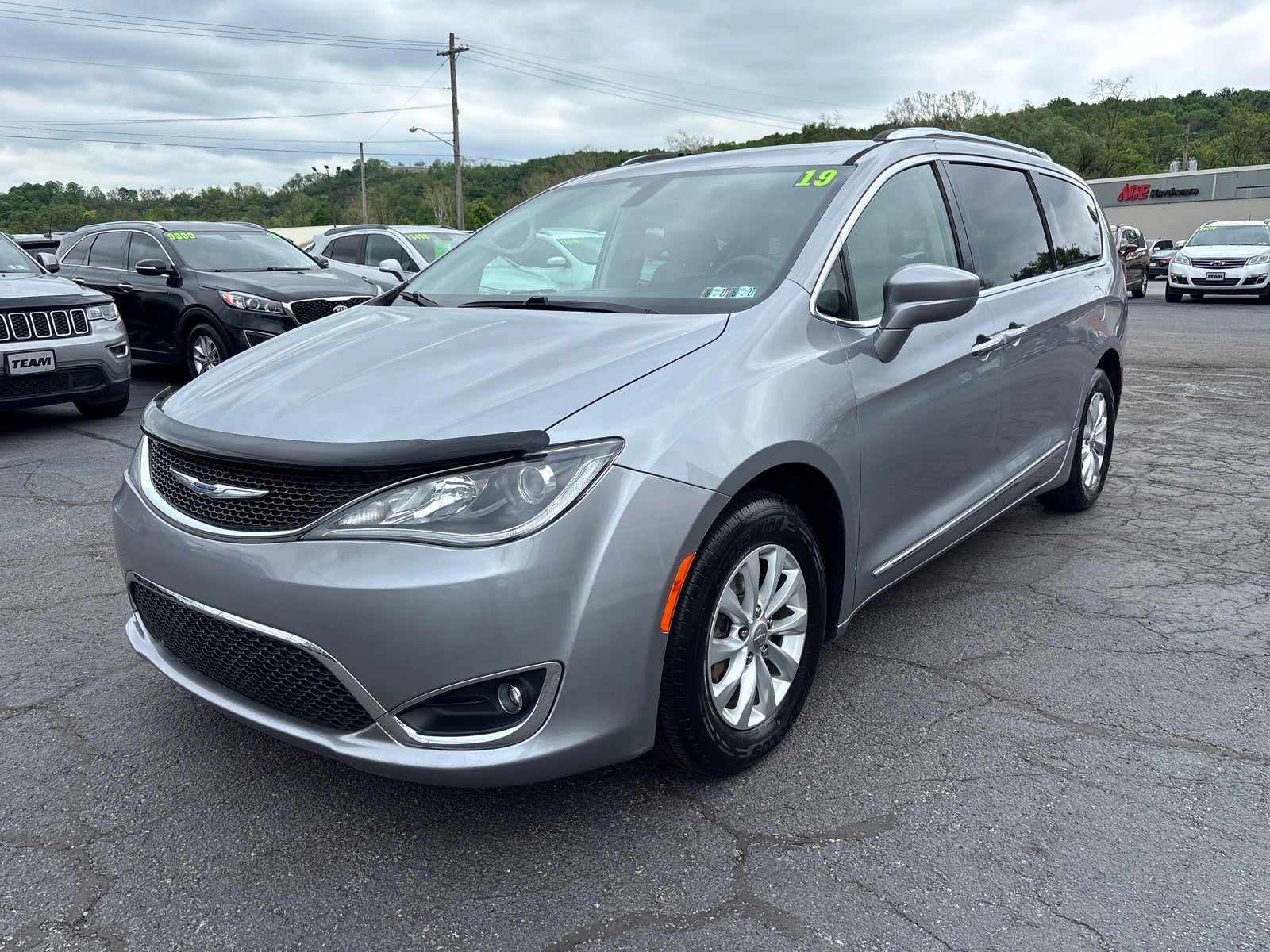 2019 Chrysler Pacifica Touring L