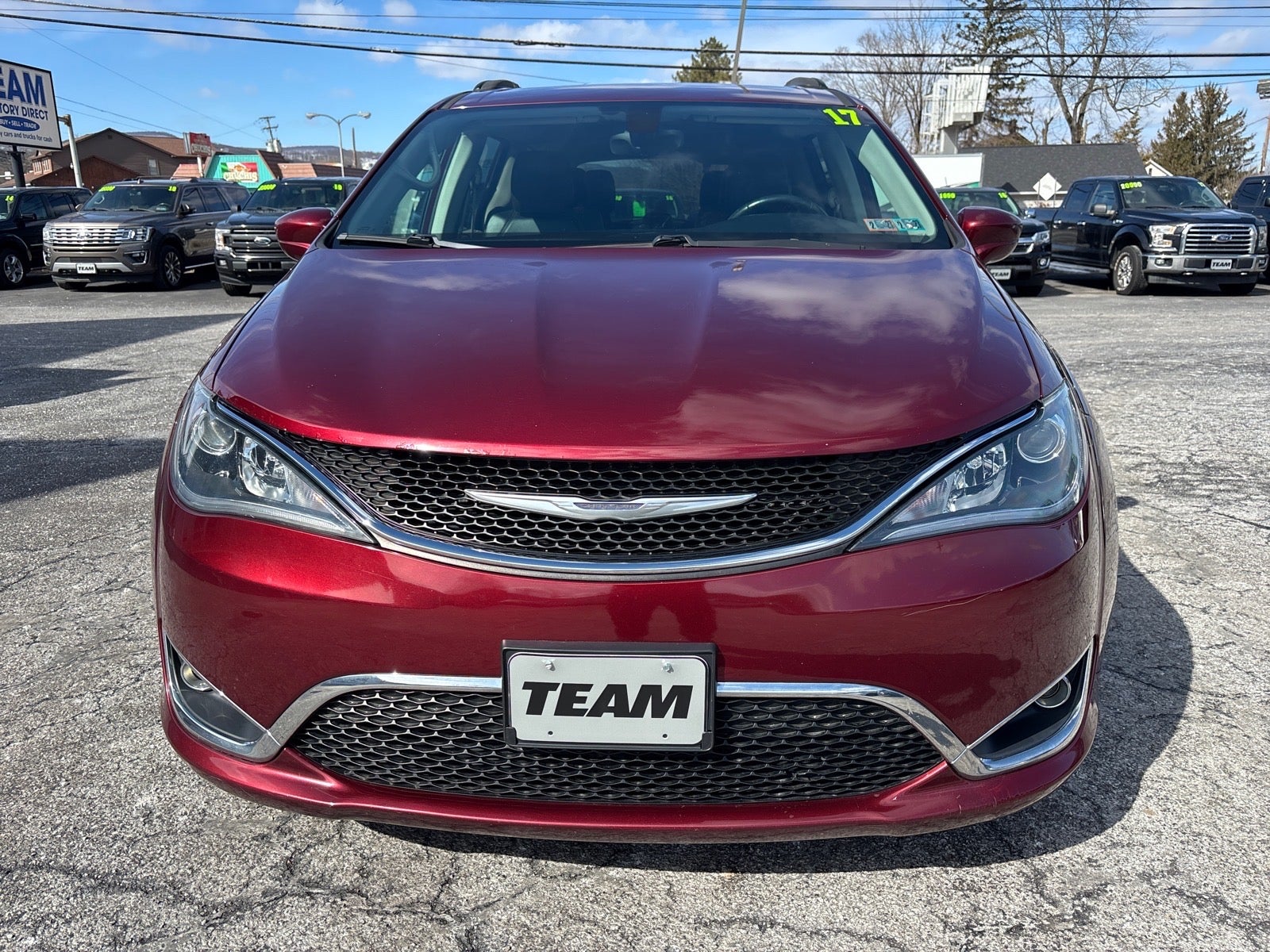 2017 Chrysler Pacifica Touring-L