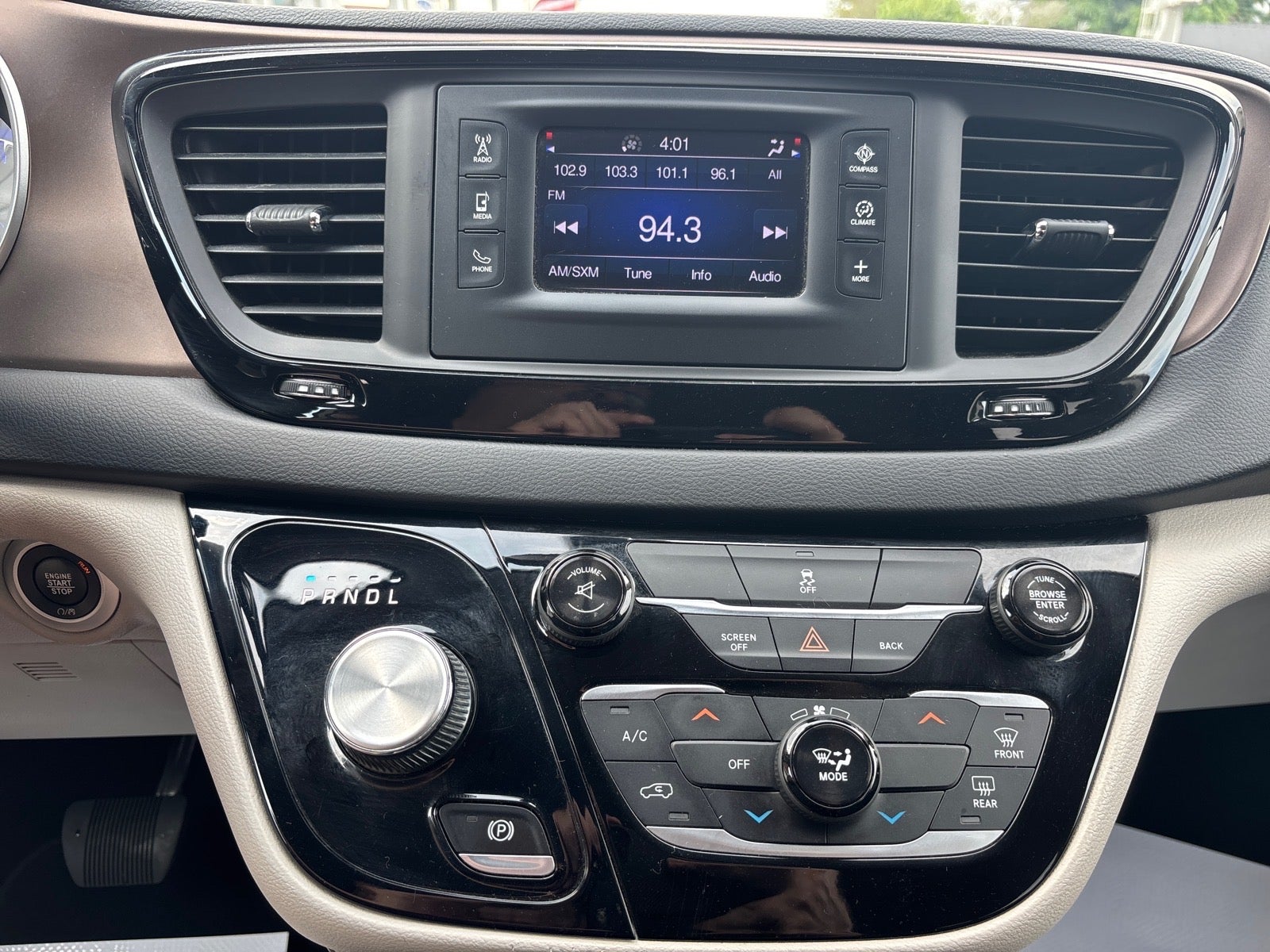2017 Chrysler Pacifica Touring