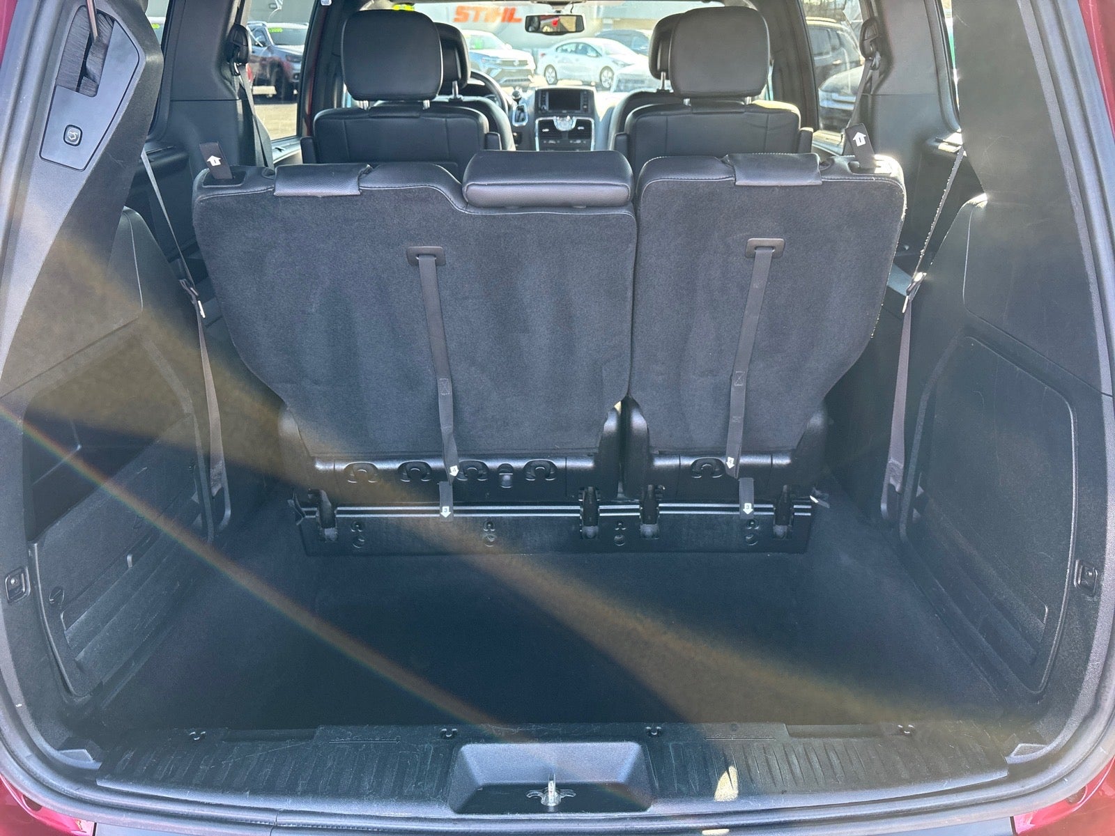 2016 Chrysler Town and Country S