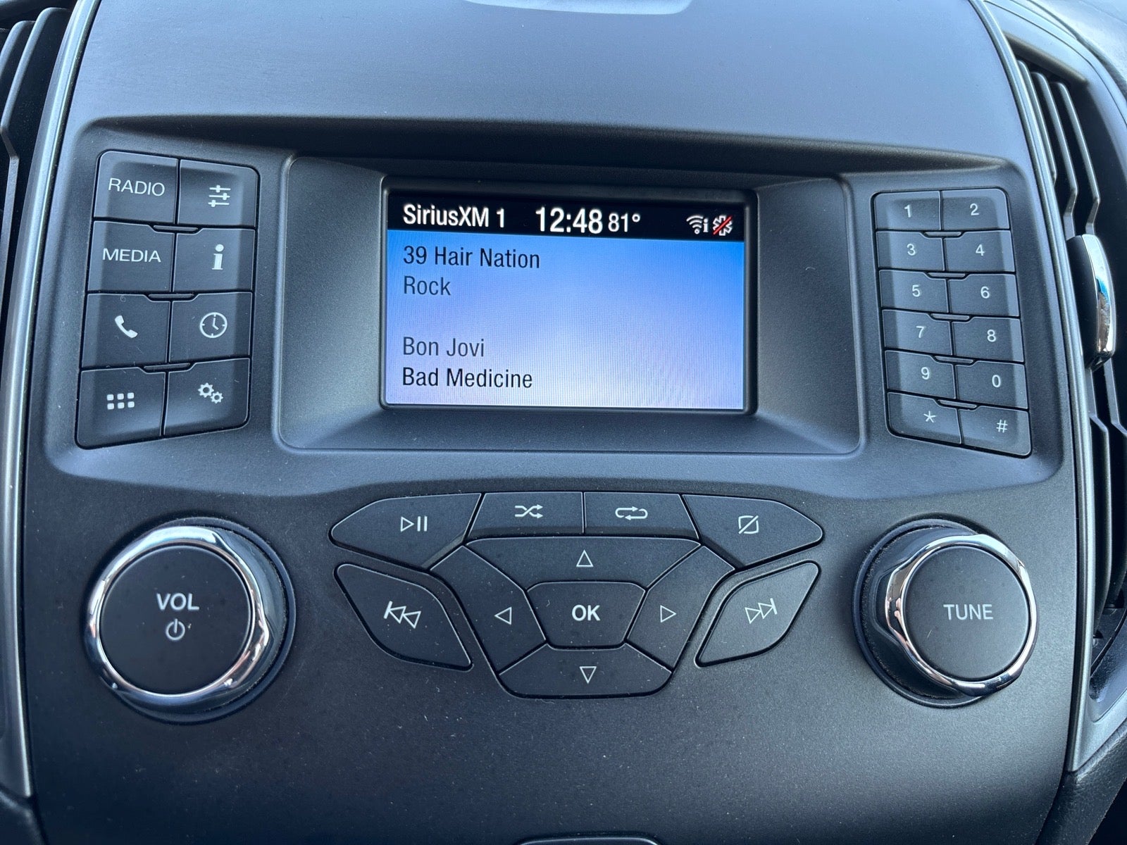 2019 Ford Edge SE