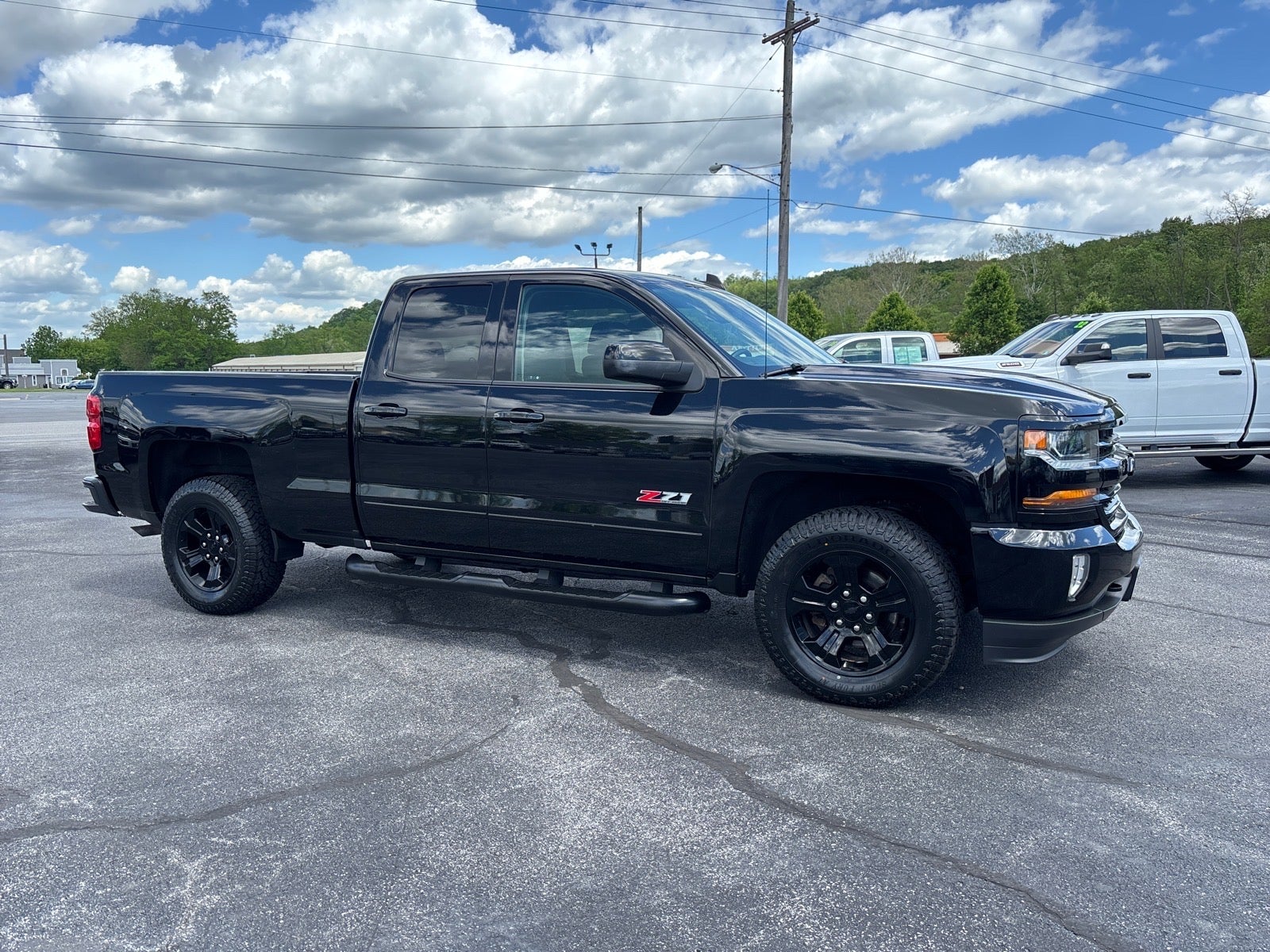 2019 Chevrolet Silverado 1500 LT Z71 4X4 Double Cab Std Box's photo