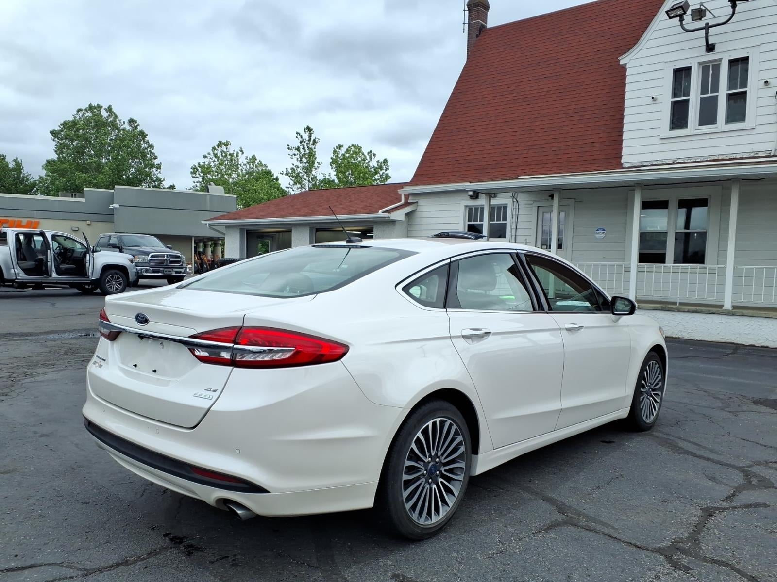 2017 Ford Fusion SE