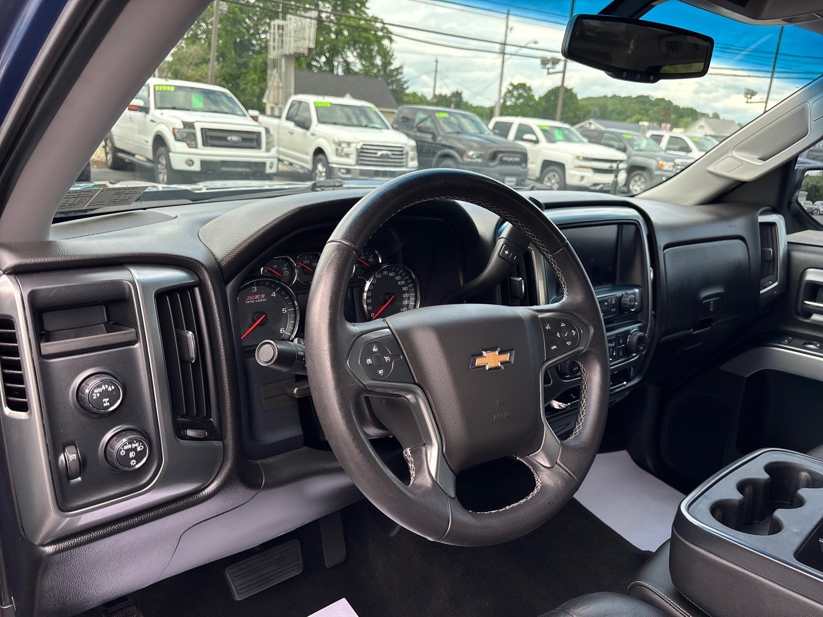 2017 Chevrolet Silverado 1500 LT Z71