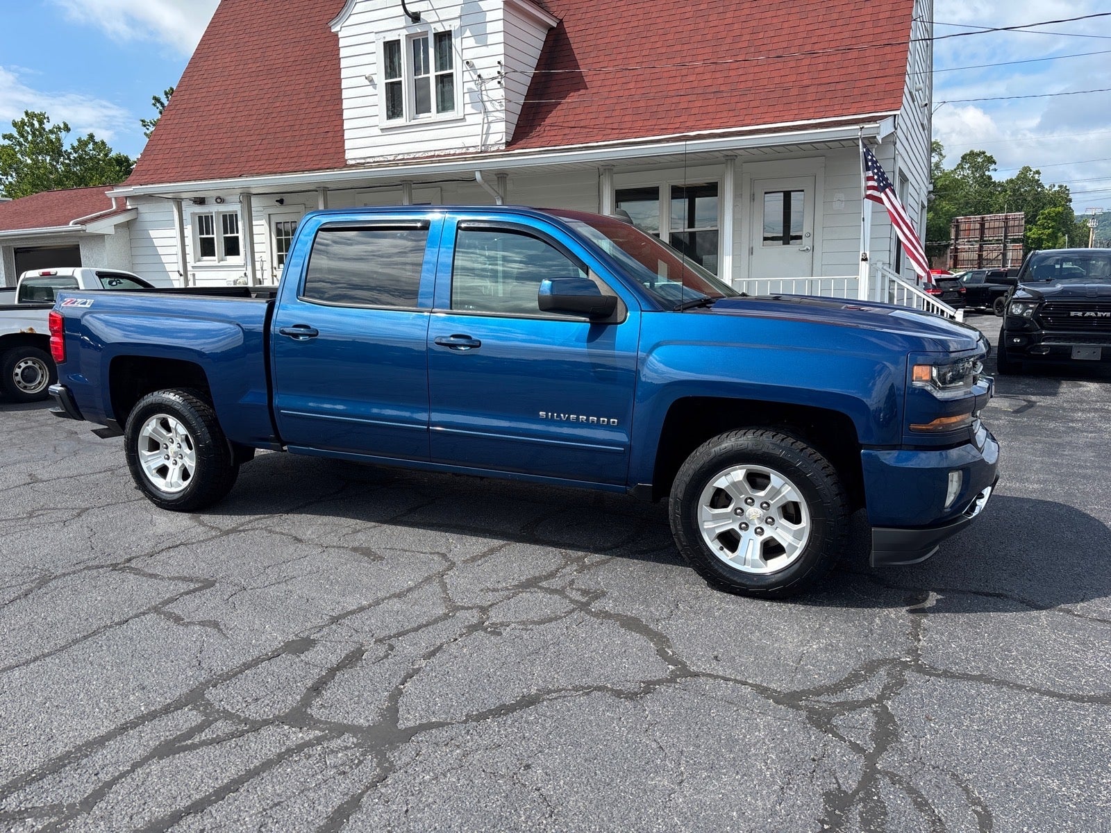 2017 Chevrolet Silverado 1500 LT Z71