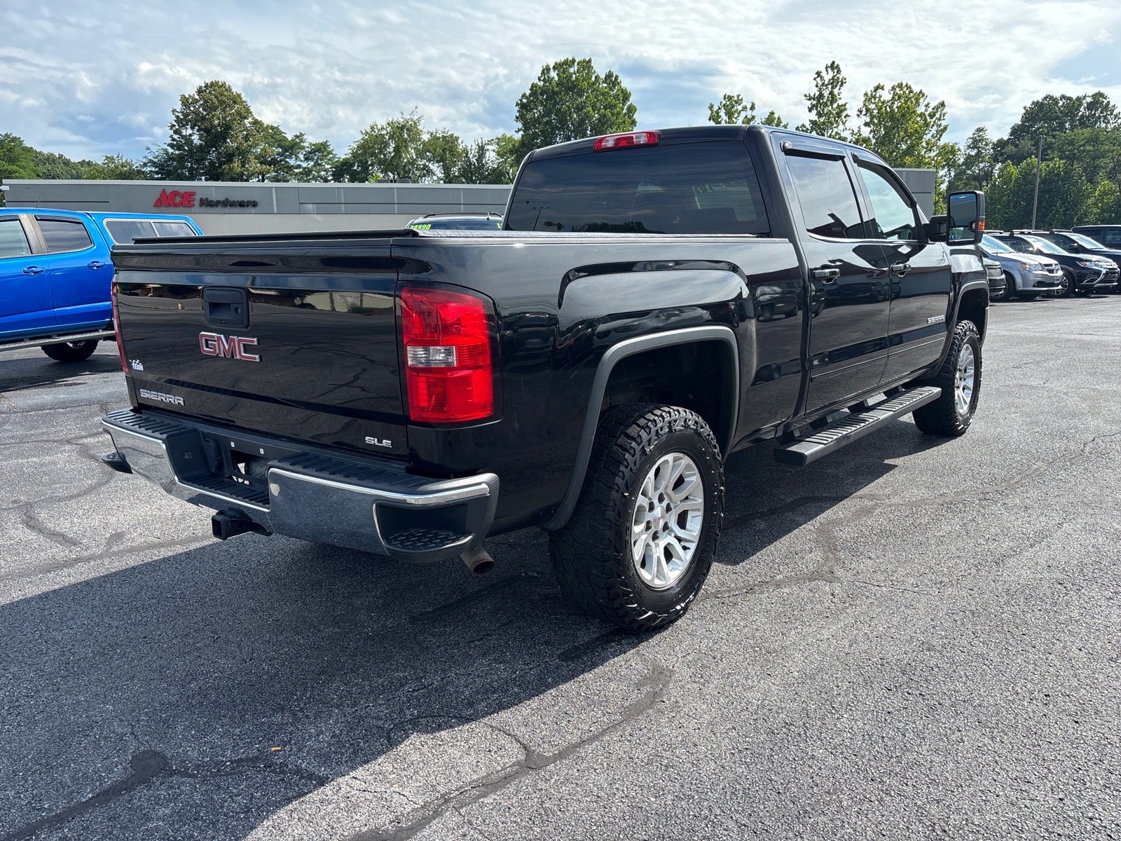 2017 GMC Sierra 1500 SLE
