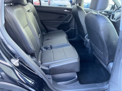 2018 Volkswagen Tiguan 2.0T SEL 4Motion