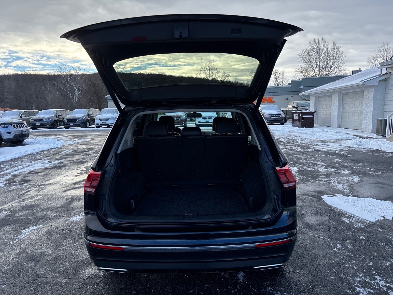 2018 Volkswagen Tiguan 2.0T SEL 4Motion