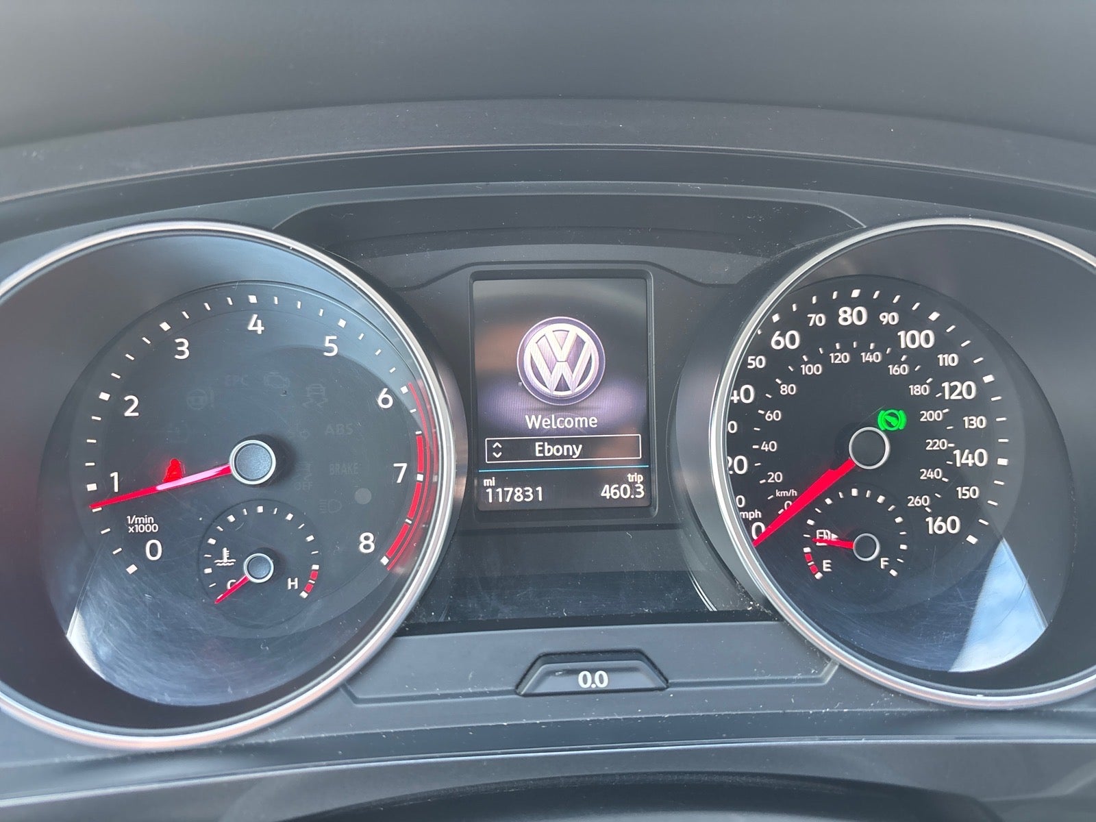 2018 Volkswagen Tiguan 2.0T SEL 4Motion