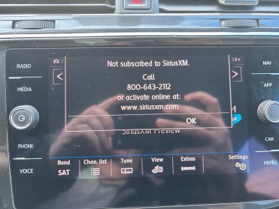 2018 Volkswagen Tiguan 2.0T SEL 4Motion