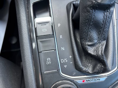 2018 Volkswagen Tiguan 2.0T SEL 4Motion