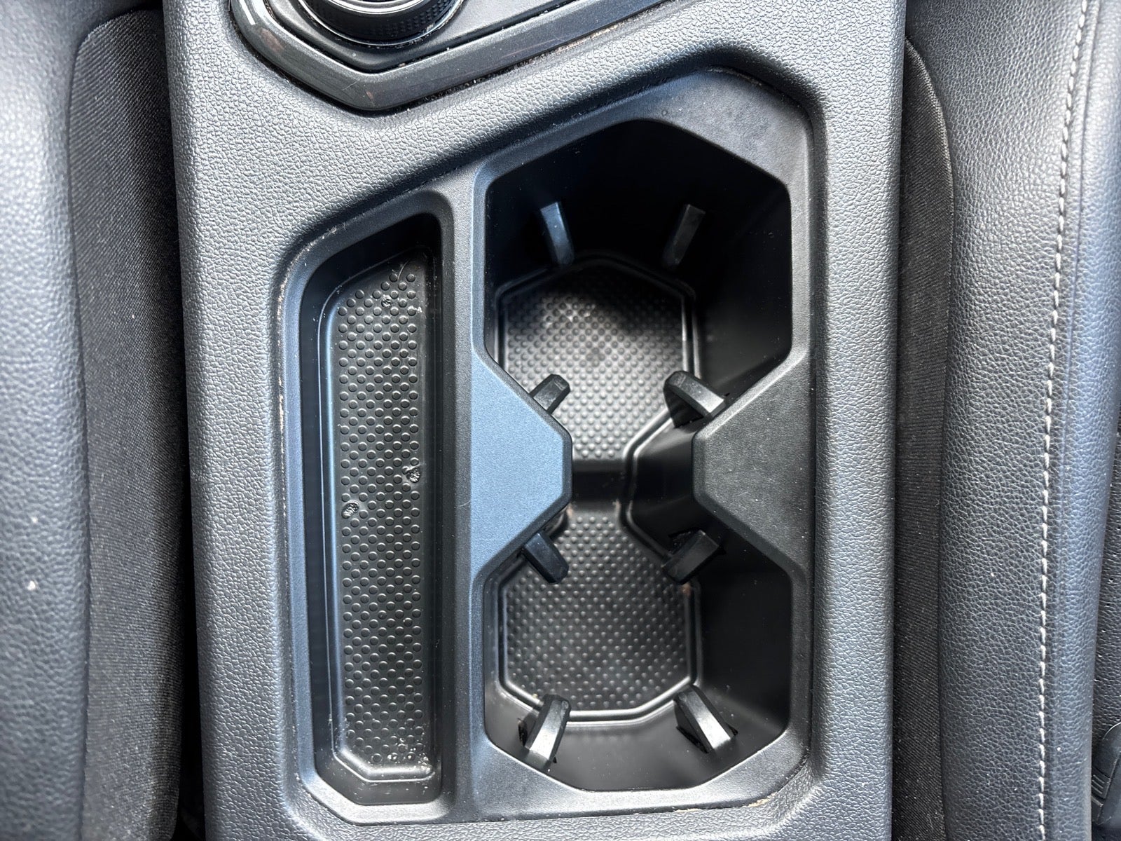 2018 Volkswagen Tiguan 2.0T SEL 4Motion