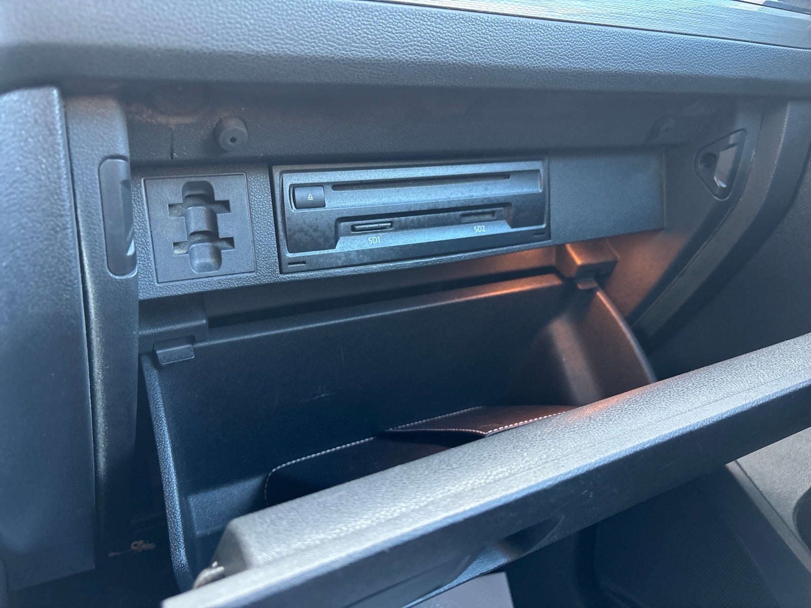 2018 Volkswagen Tiguan 2.0T SEL 4Motion