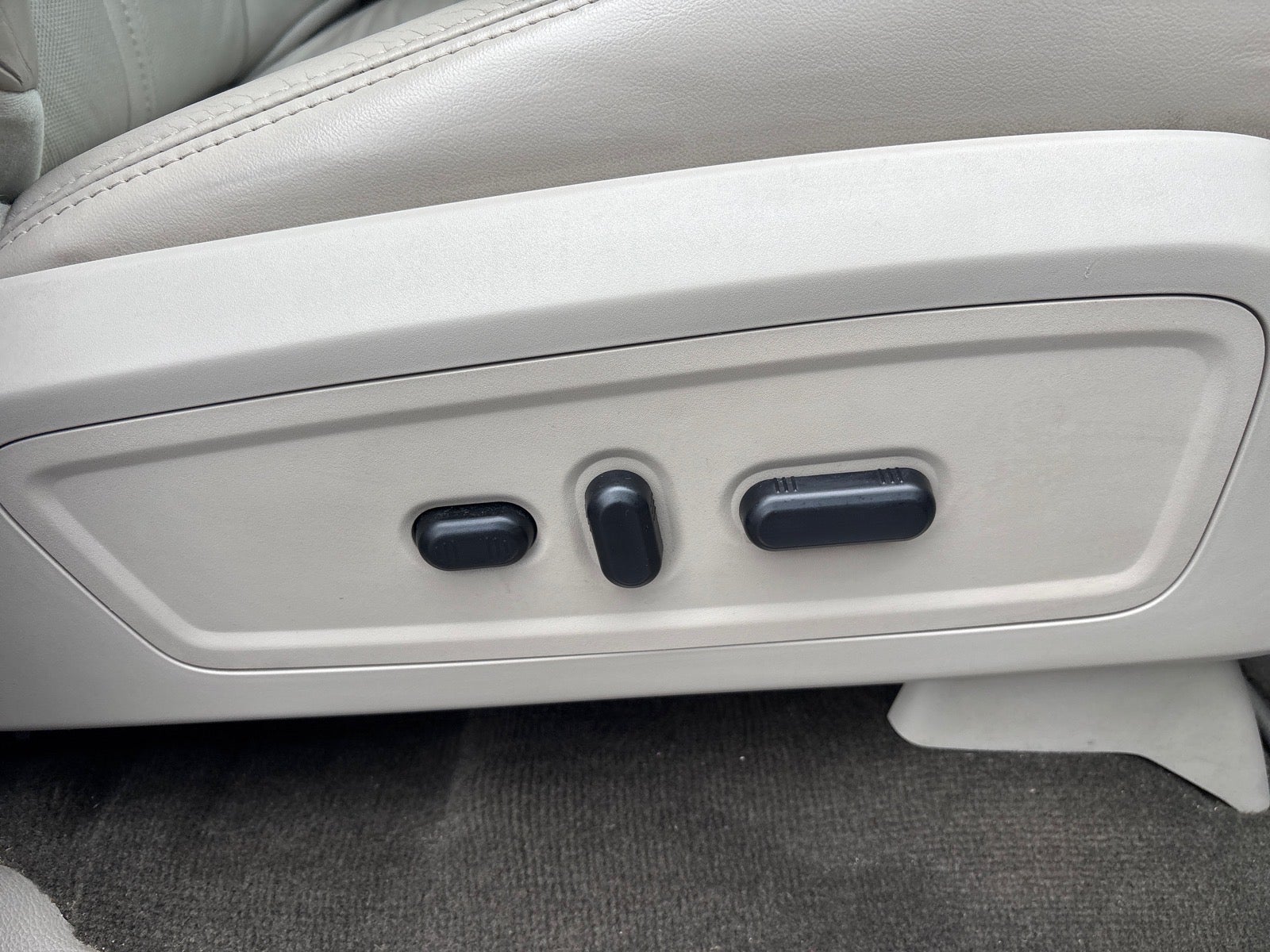 2016 Lincoln Navigator L Select