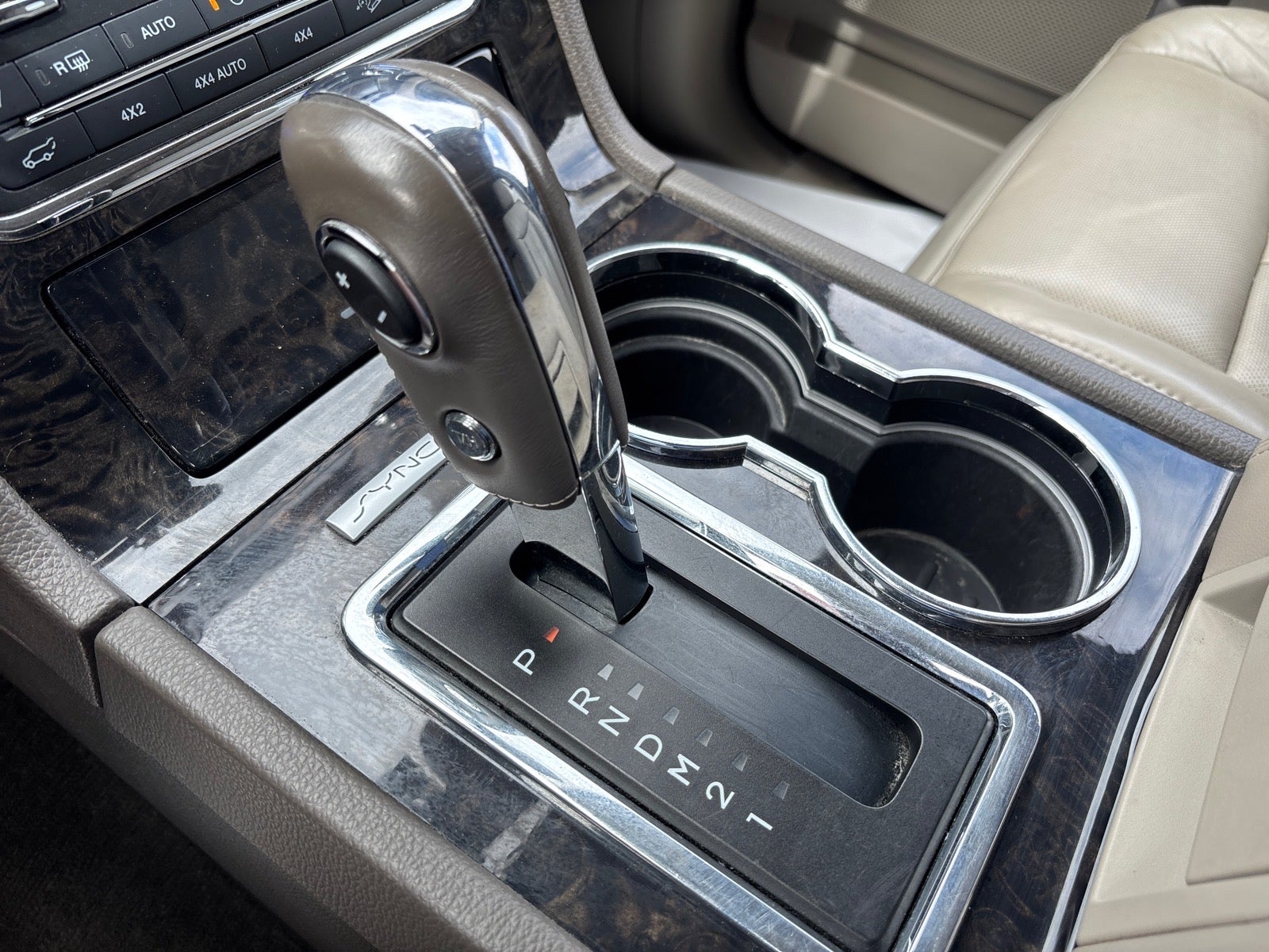 2016 Lincoln Navigator L Select