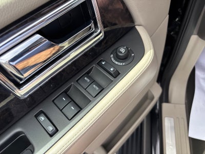2016 Lincoln Navigator L Select