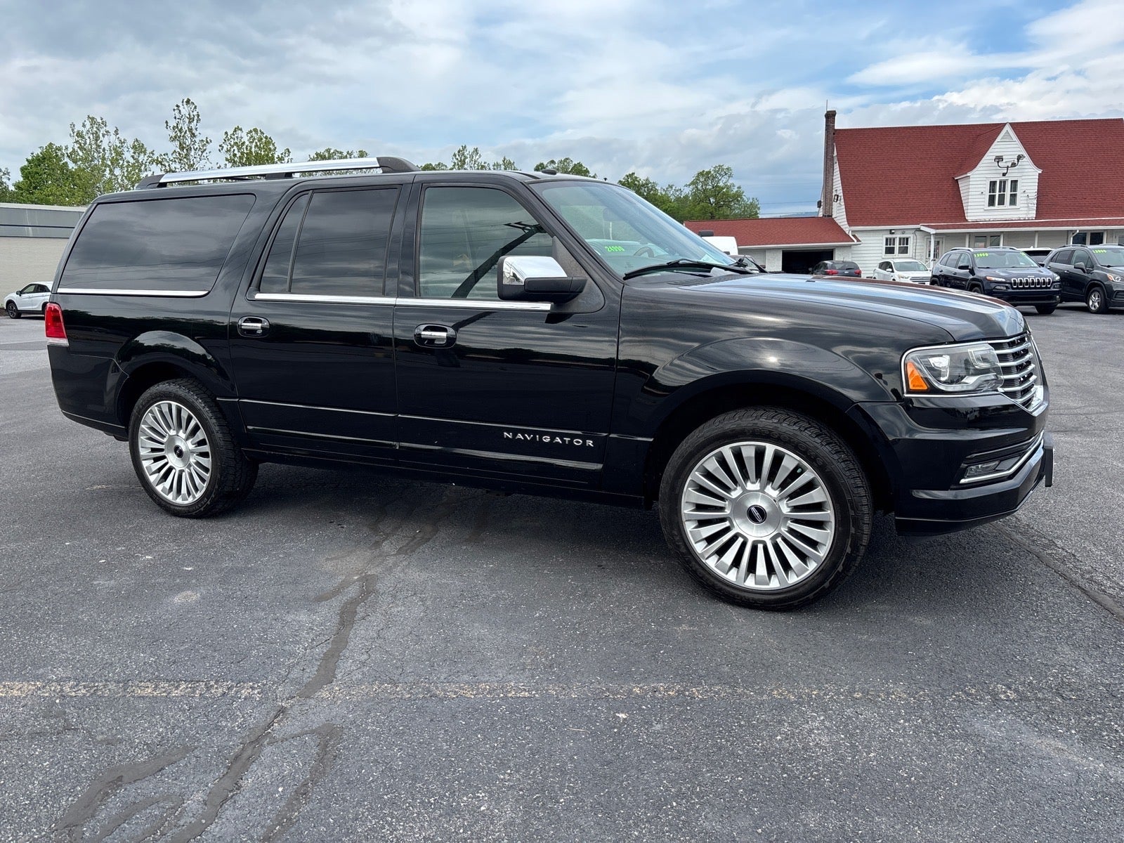 2017 Lincoln Navigator L Reserve 4WD's photo