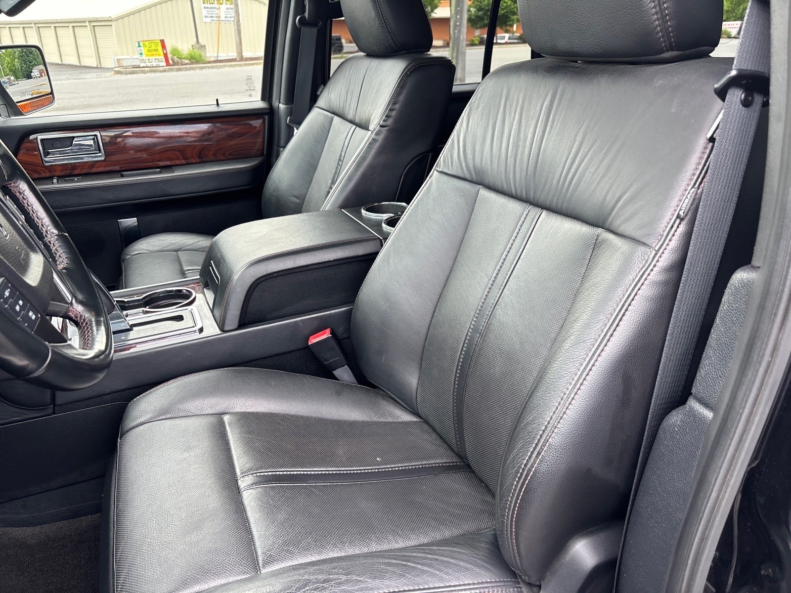 2017 Lincoln Navigator L Reserve