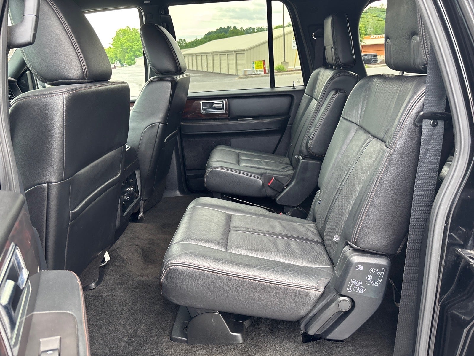2017 Lincoln Navigator L Reserve