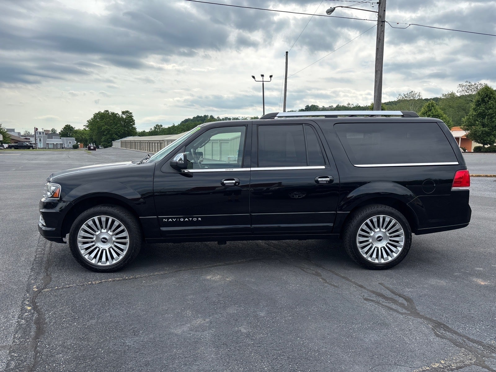 2017 Lincoln Navigator L Reserve