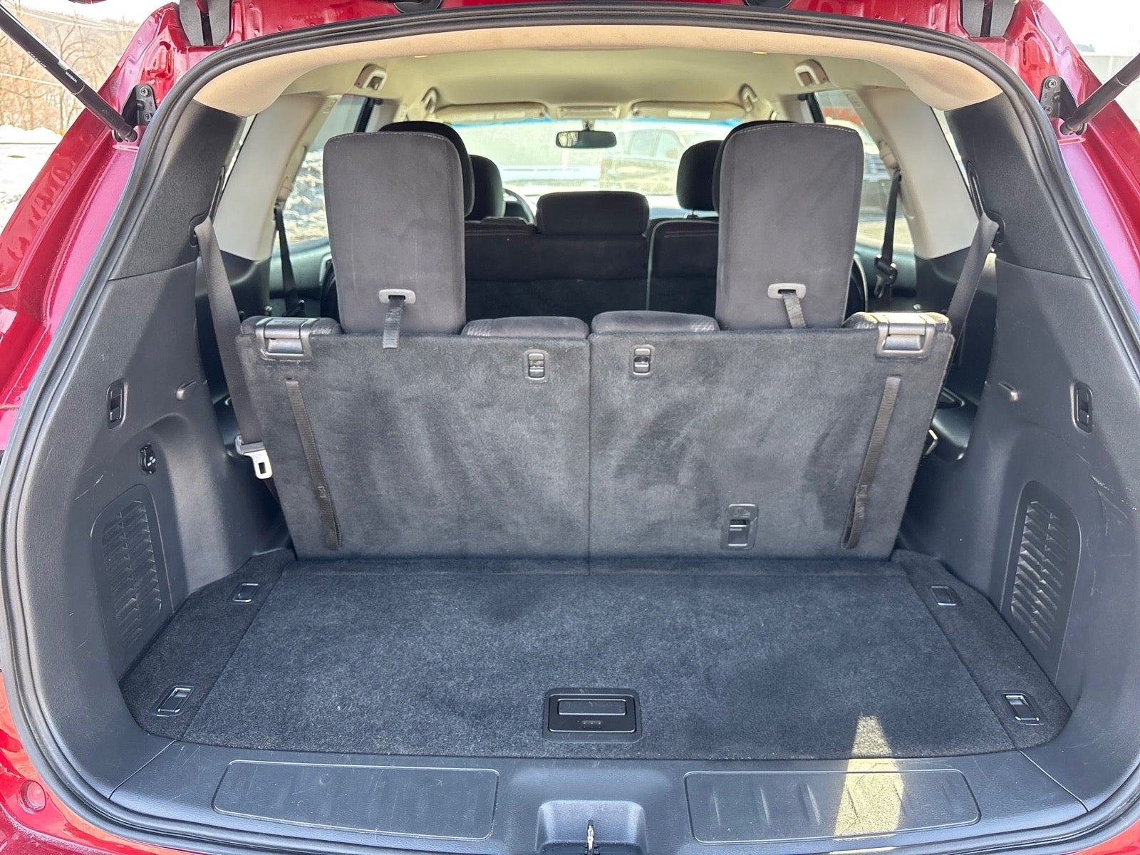 2015 Nissan Pathfinder SV