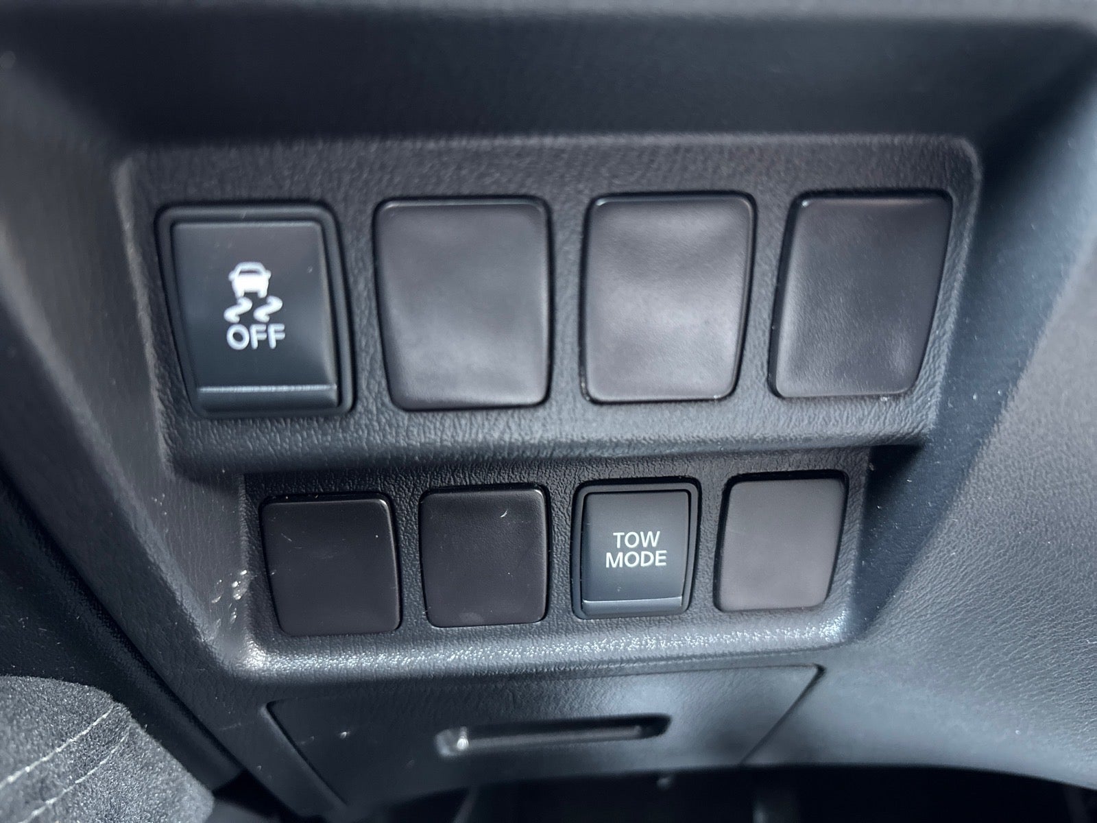 2015 Nissan Pathfinder SV