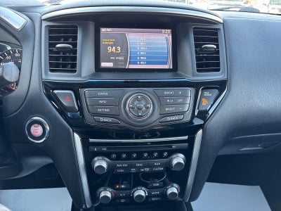 2015 Nissan Pathfinder SV