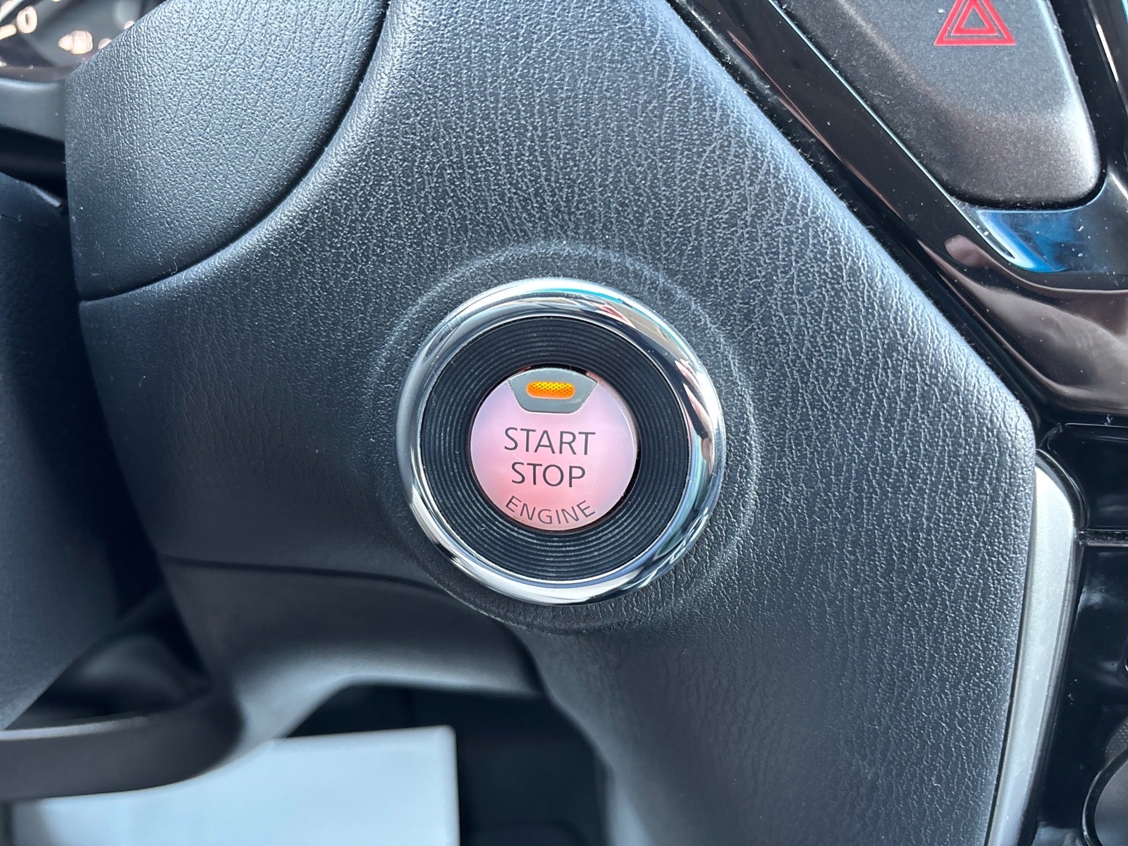 2015 Nissan Pathfinder SV