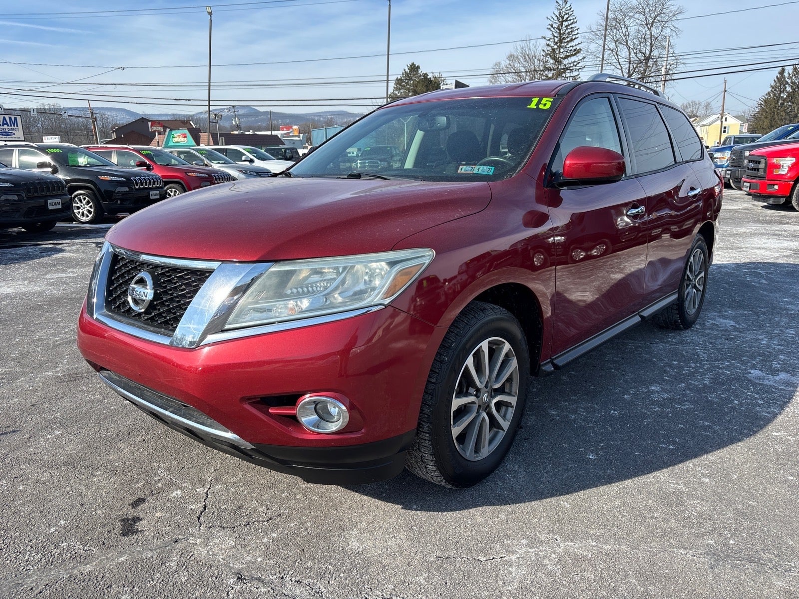 2015 Nissan Pathfinder SV