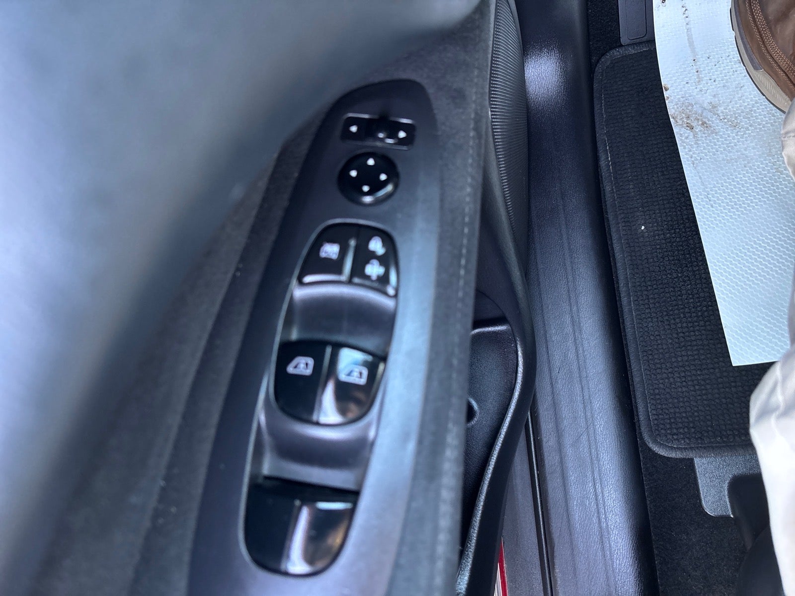 2015 Nissan Pathfinder SV