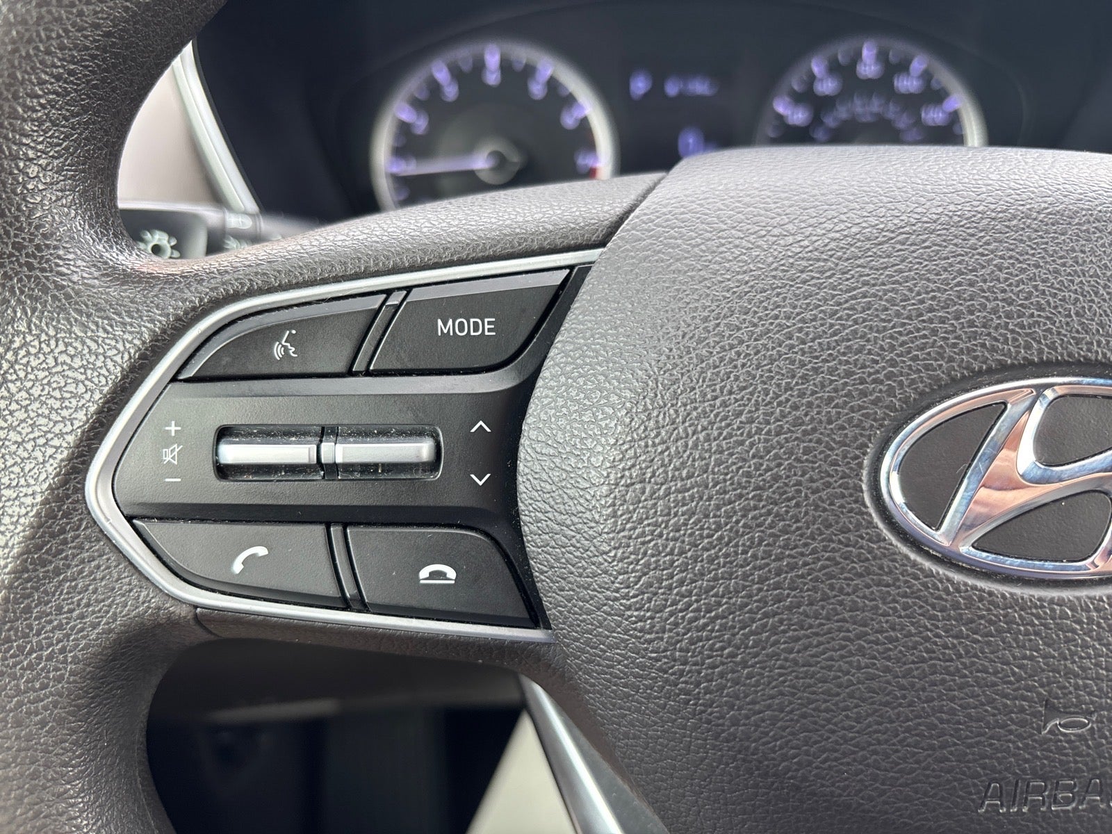 2020 Hyundai SANTA FE SE