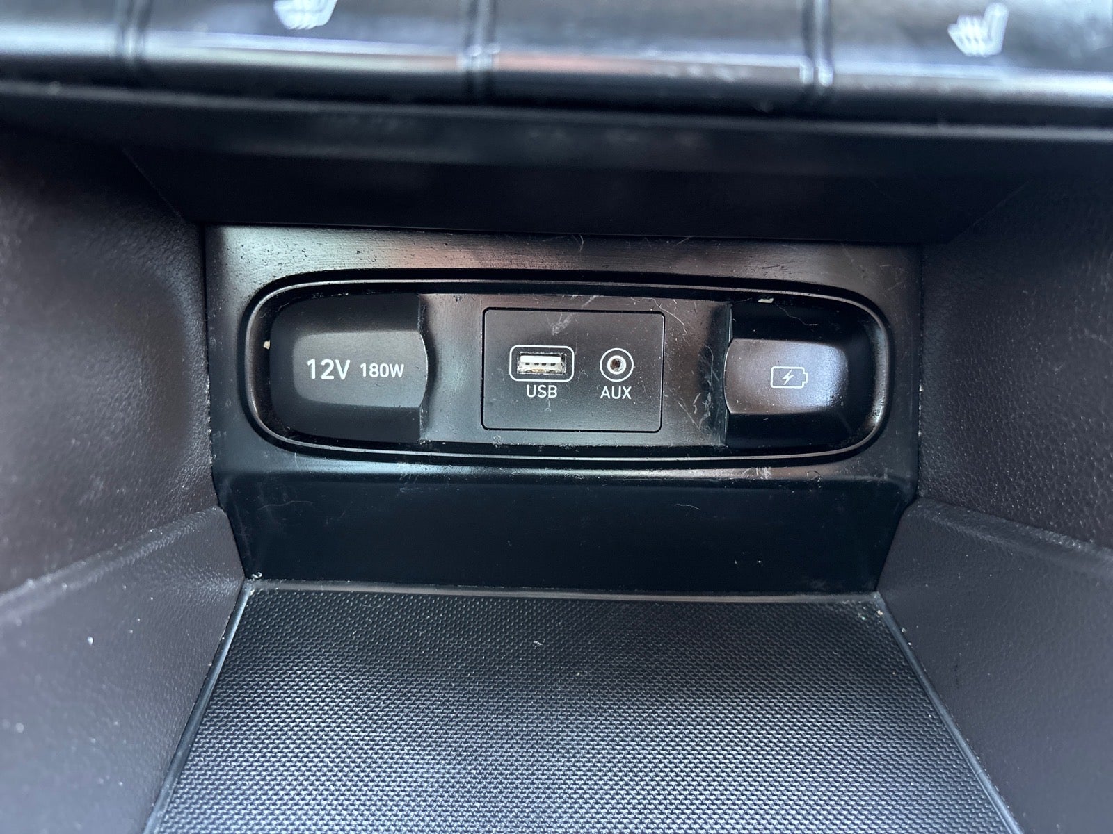 2019 Hyundai SANTA FE SEL 2.4L
