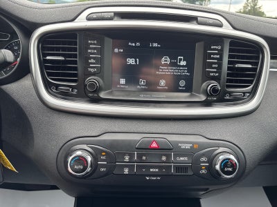 2018 Kia Sorento LX