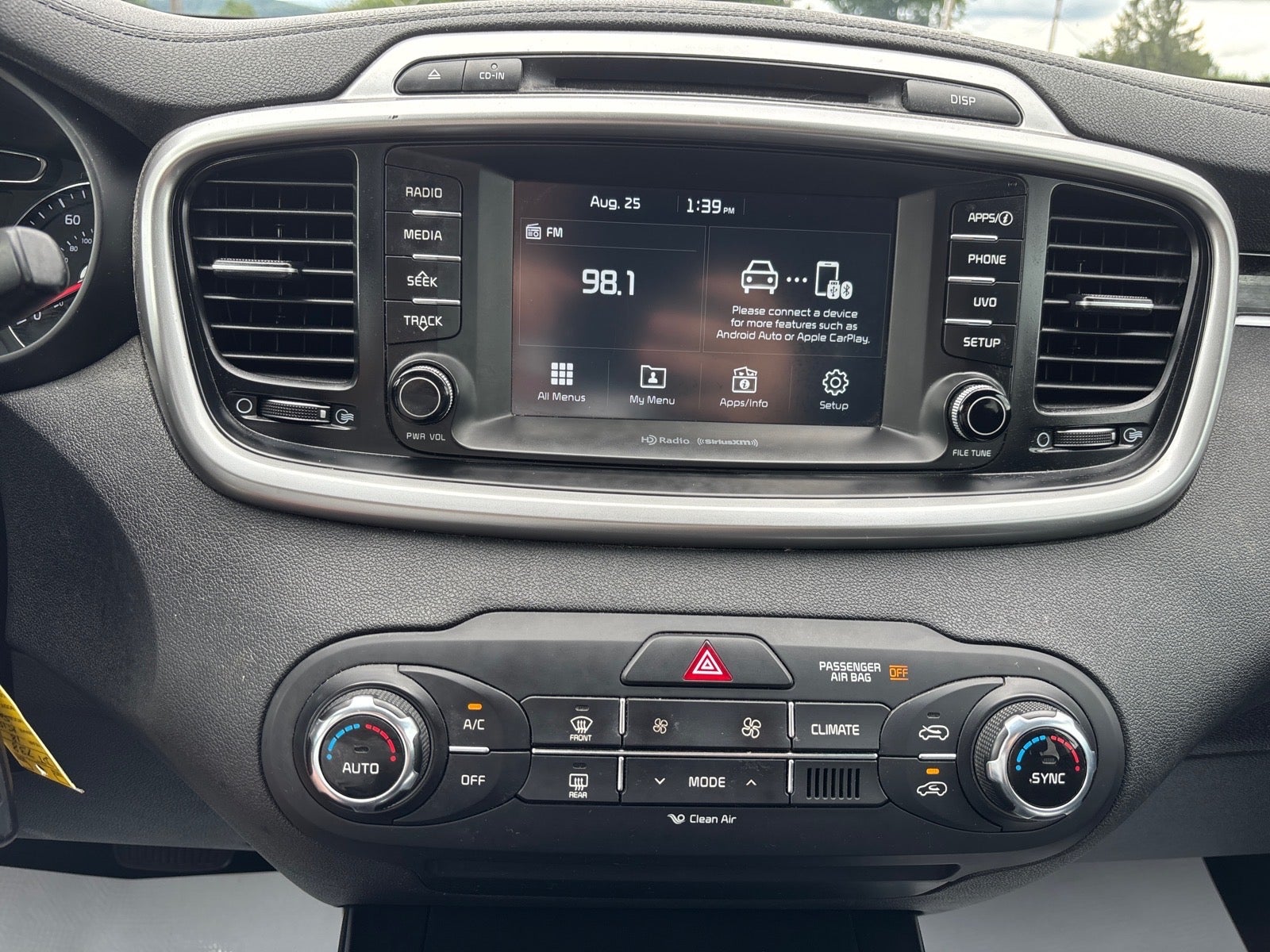 2018 Kia Sorento LX