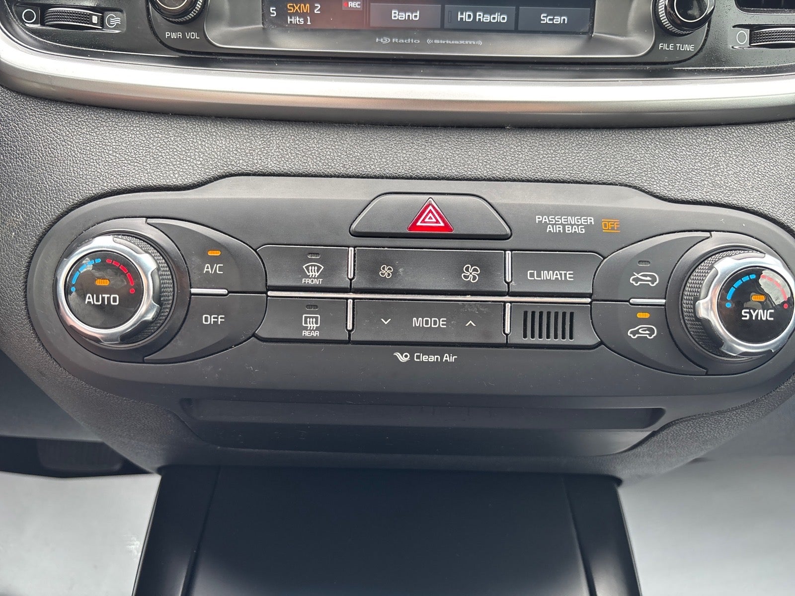 2018 Kia Sorento LX