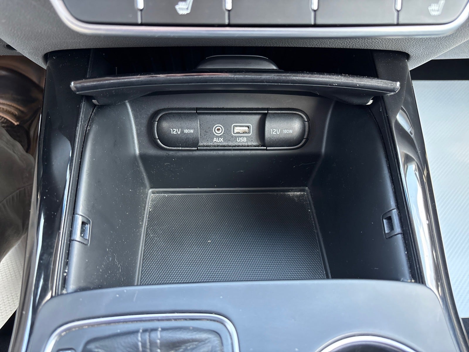2016 Kia Sorento SX V6