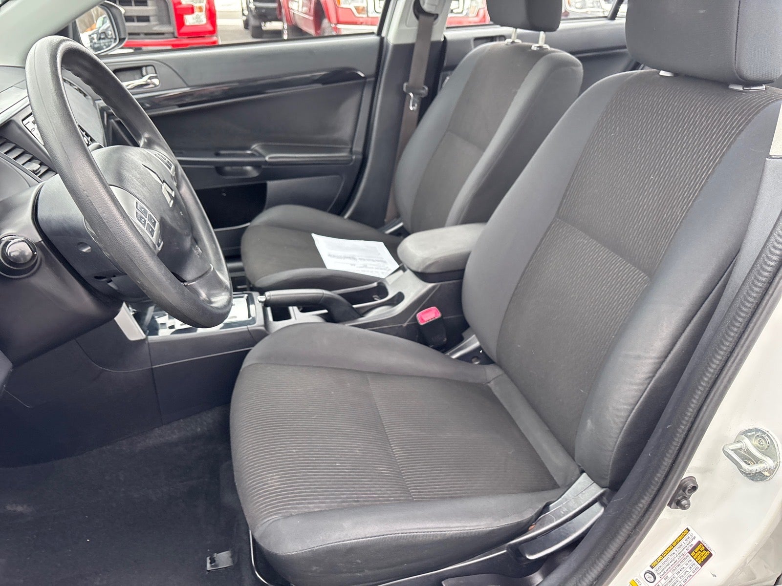 2017 Mitsubishi Lancer ES