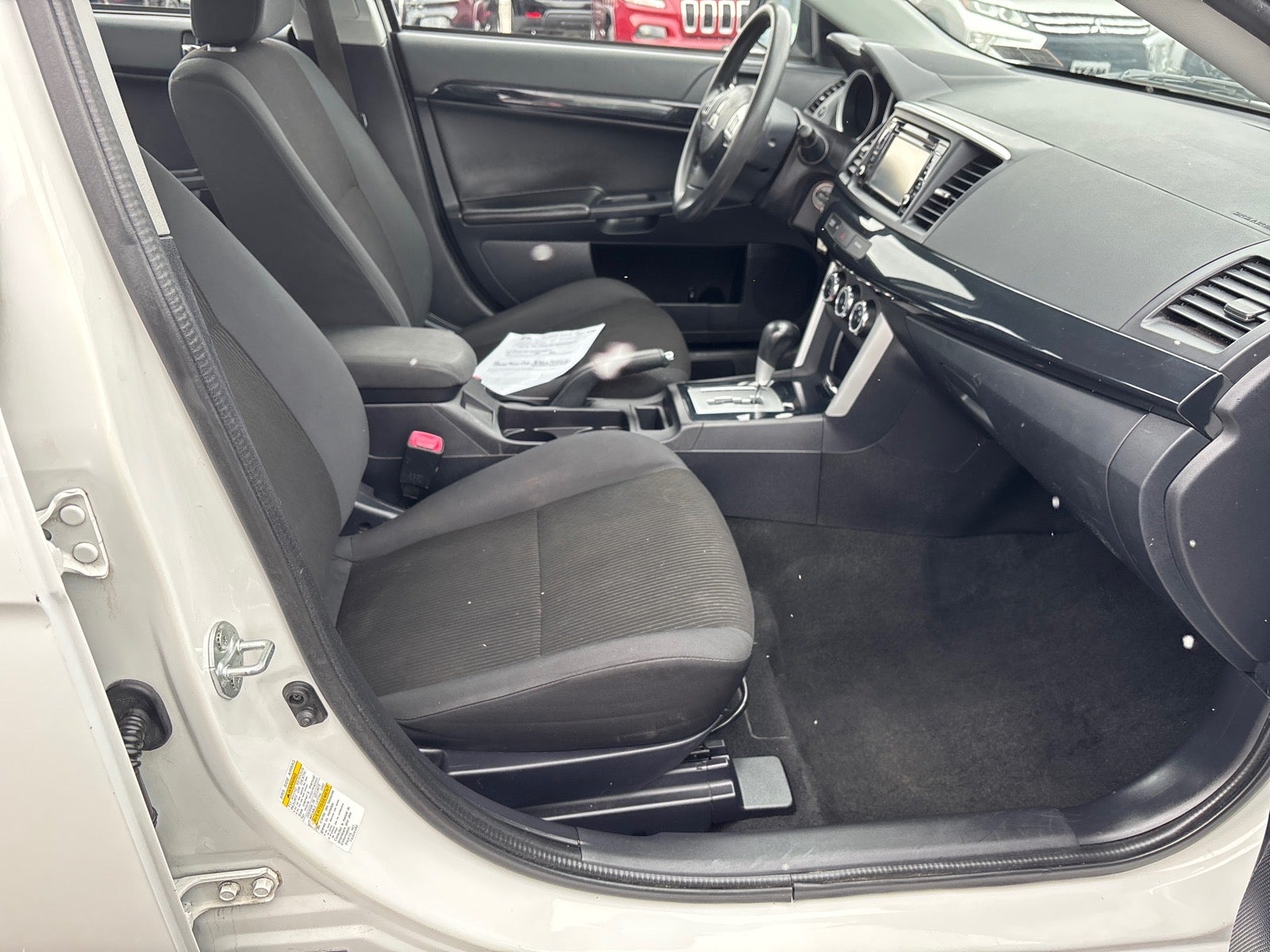 2017 Mitsubishi Lancer ES