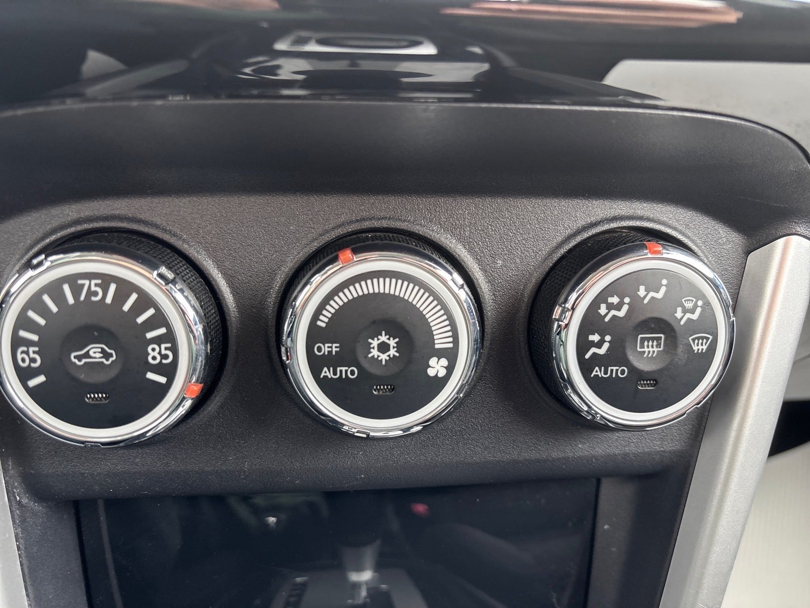 2017 Mitsubishi Lancer ES