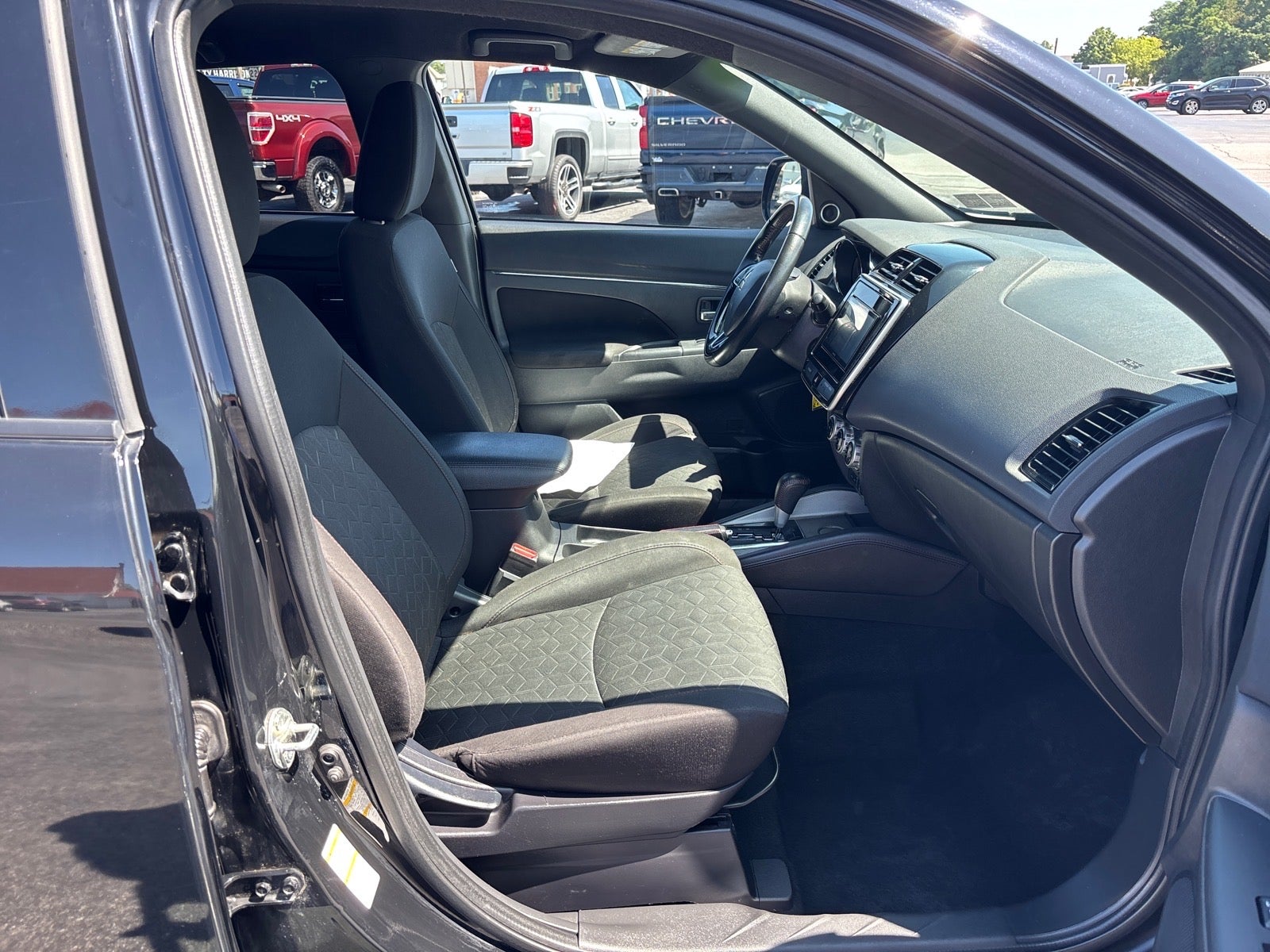 2020 Mitsubishi Outlander Sport BE
