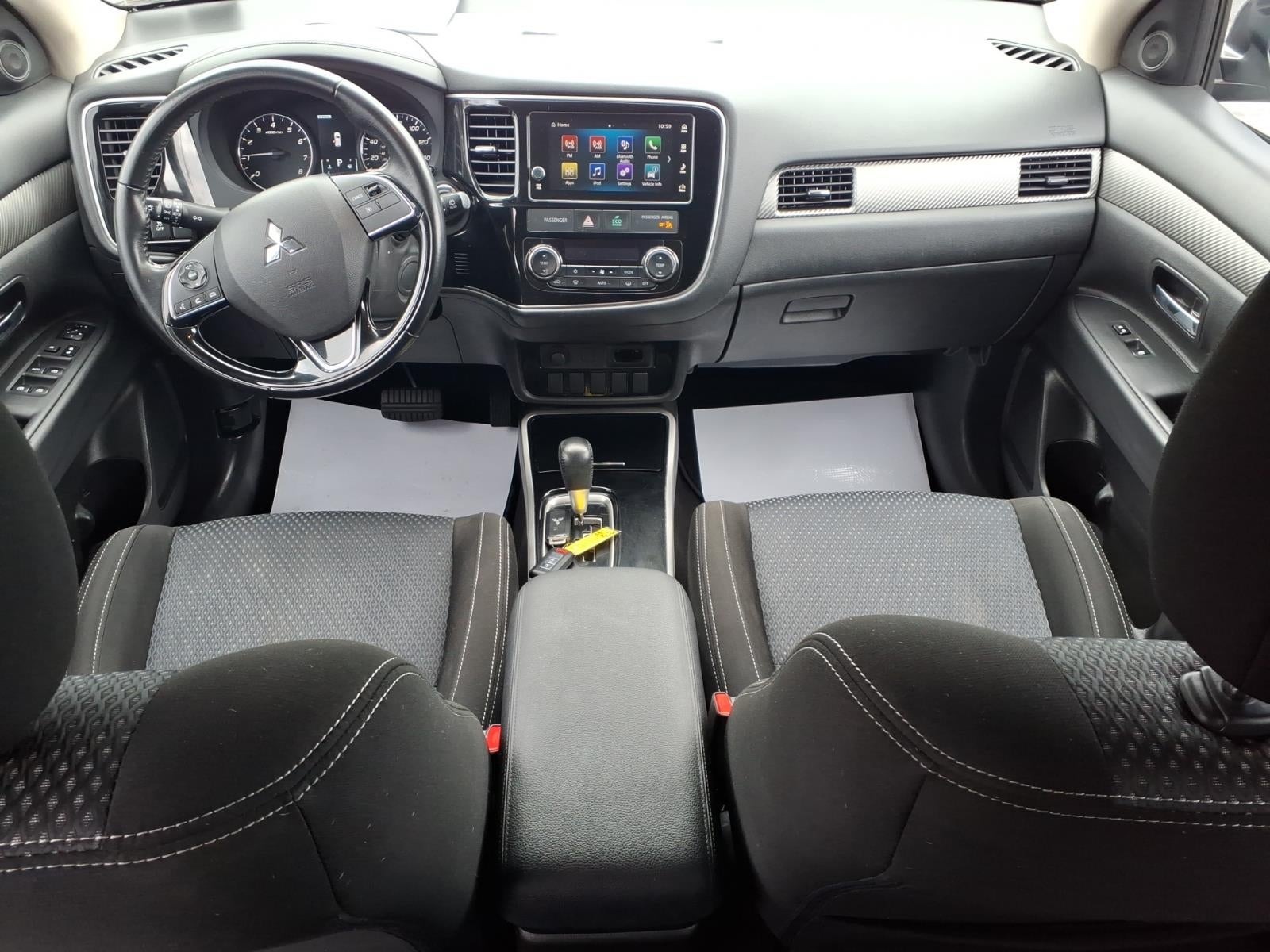 2017 Mitsubishi Outlander SE